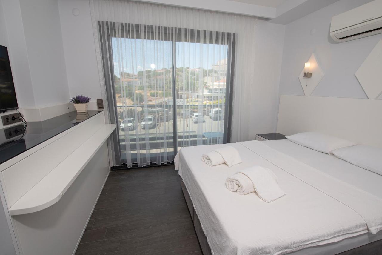 Mert Otel Чешме Екстер'єр фото