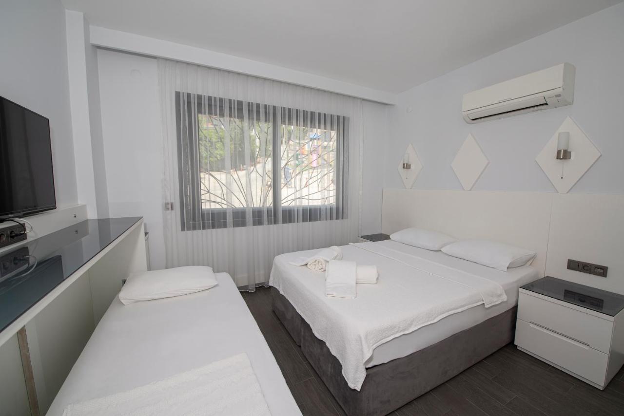 Mert Otel Чешме Екстер'єр фото